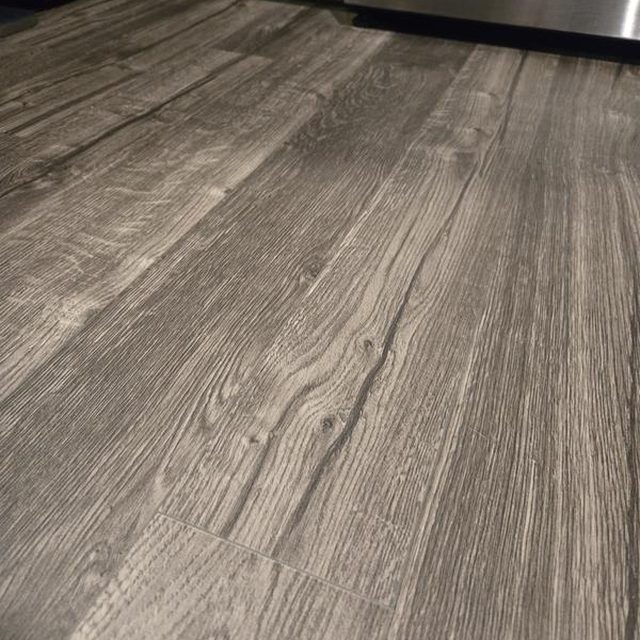 Customer photo 1