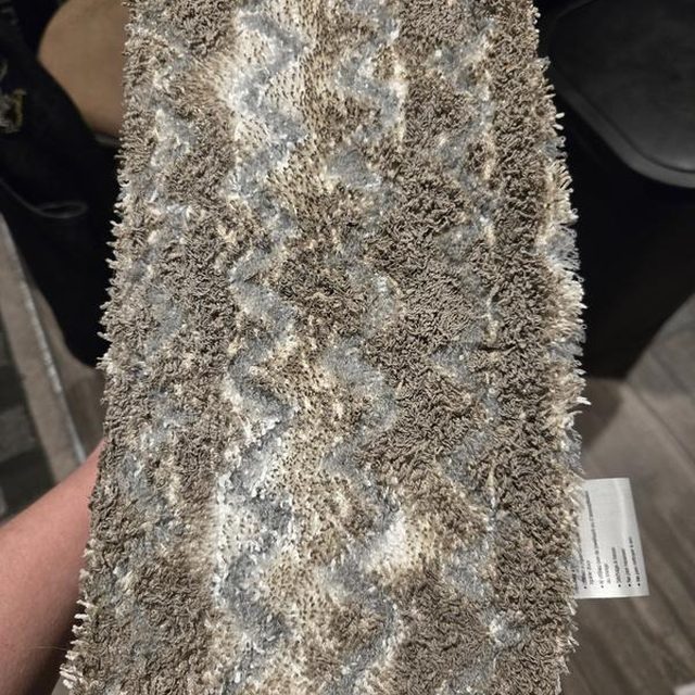 Customer photo 2